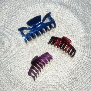 CLAW CLIPS!!! 2L ($4 Each) & 1XL ($6)
